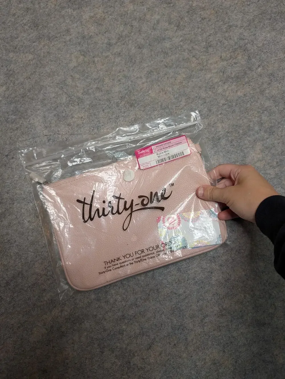 Thirty One Rubie Mini in Rose Blush Pebble New In Bag Zip Clutch Pouch